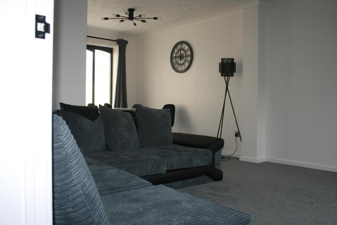 House On Cul De Sac Apartment Lakenheath Екстериор снимка