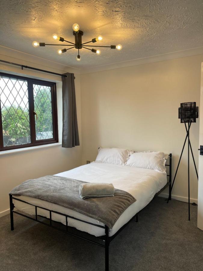 House On Cul De Sac Apartment Lakenheath Екстериор снимка