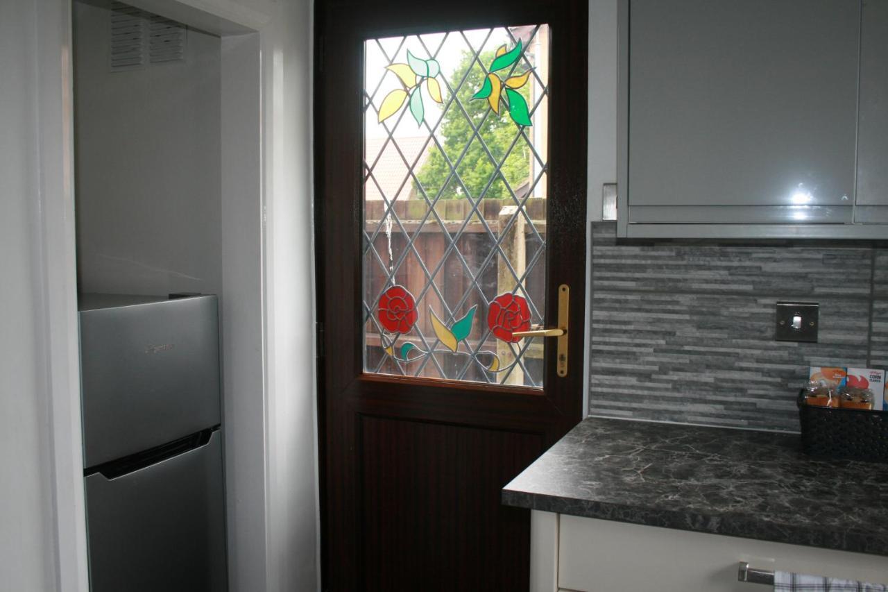 House On Cul De Sac Apartment Lakenheath Екстериор снимка
