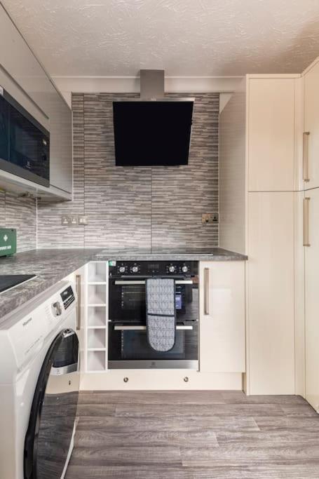 House On Cul De Sac Apartment Lakenheath Екстериор снимка