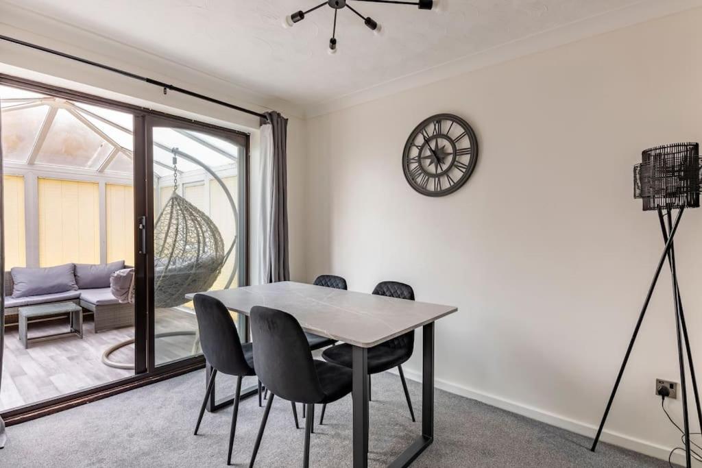 House On Cul De Sac Apartment Lakenheath Екстериор снимка