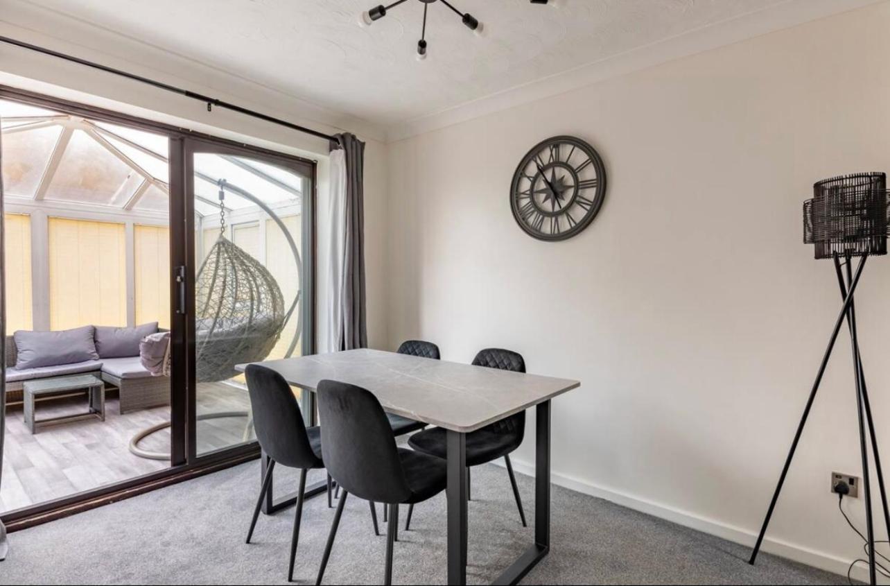 House On Cul De Sac Apartment Lakenheath Екстериор снимка